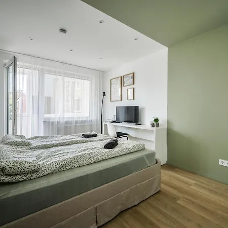 Gæstehus Goldenhugo Self Check In Pet Friendly Vilnius
