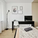 Goldenhugo Self Check In Pet Friendly Affittacamere *